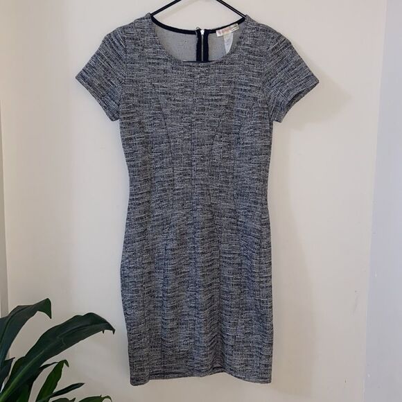 A’gaci Gray Dress - Picture 2 of 7